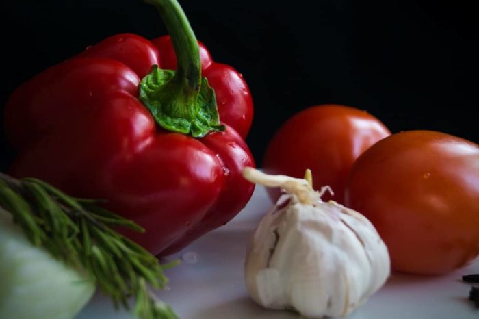 Nährstoffe und Lebensmittel zur Unterstützung der Gesundheit bei EMR-Exposition; Paprika